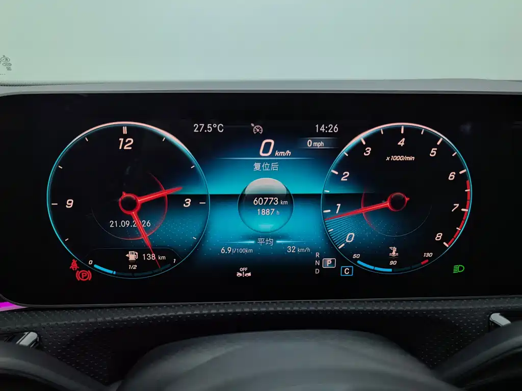 Mercedes-Benz CLA (Import) — фото 27
