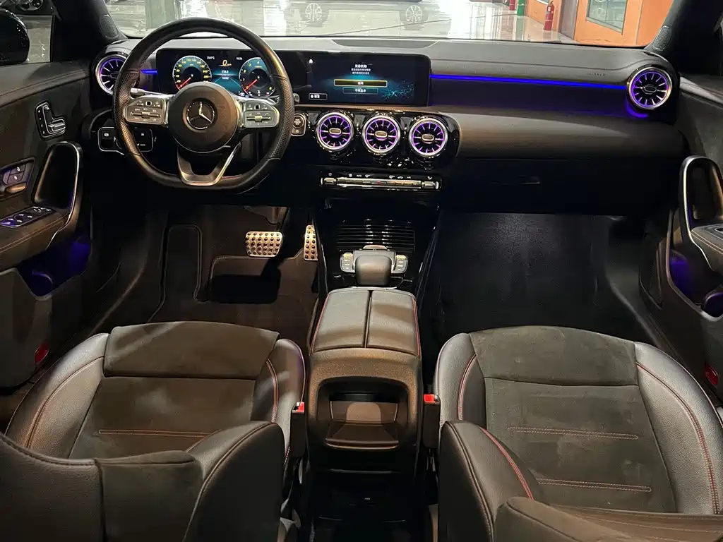 Mercedes-Benz CLA (Import) — фото 9