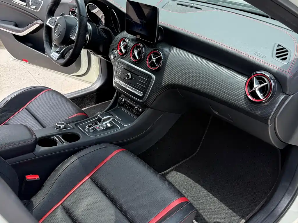 Mercedes-Benz A-Class AMG (Import) — фото 5