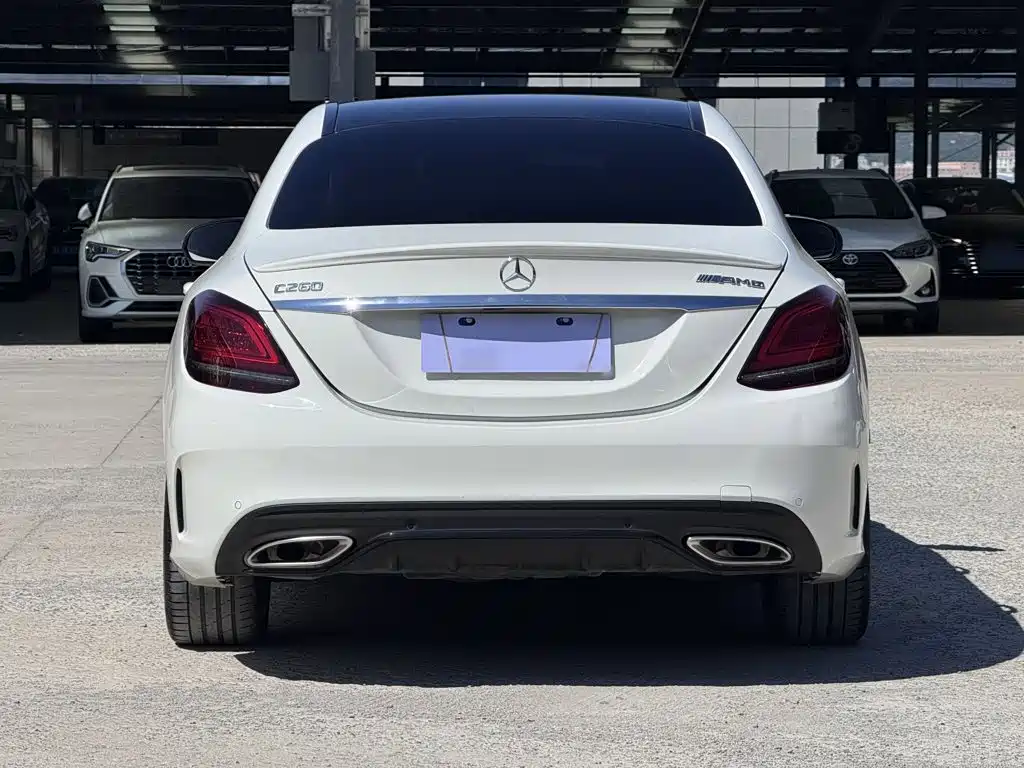 Mercedes-Benz C-Class — фото 11