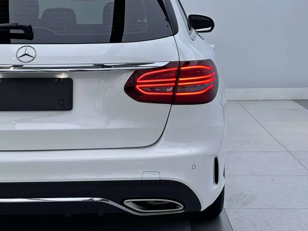 Mercedes-Benz C-Class (Import) — фото 6