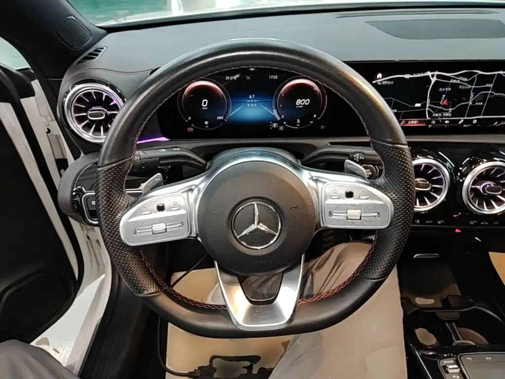 Mercedes-Benz CLA (Import) — фото 11