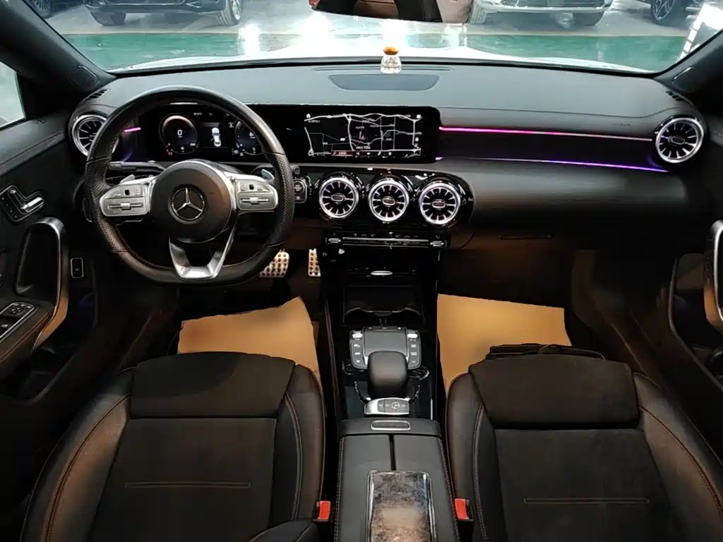 Mercedes-Benz CLA (Import) — фото 10