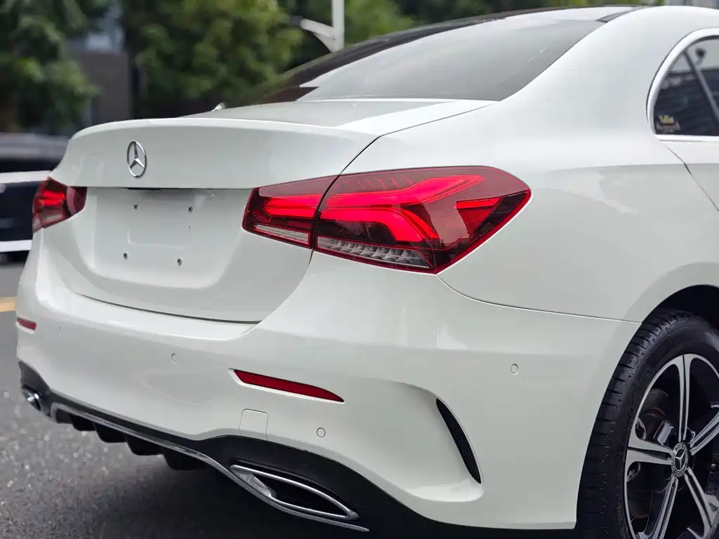 Mercedes-Benz A-Class — фото 21