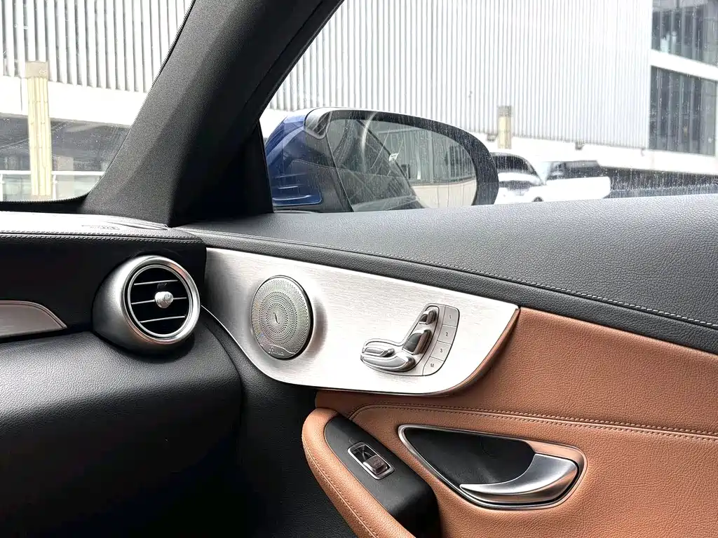 Mercedes-Benz C-Class (Import) — фото 6