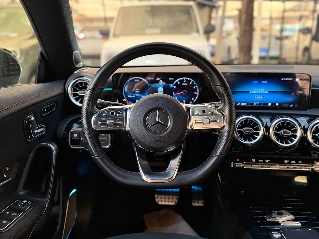 Mercedes-Benz CLA (Import) — фото 9