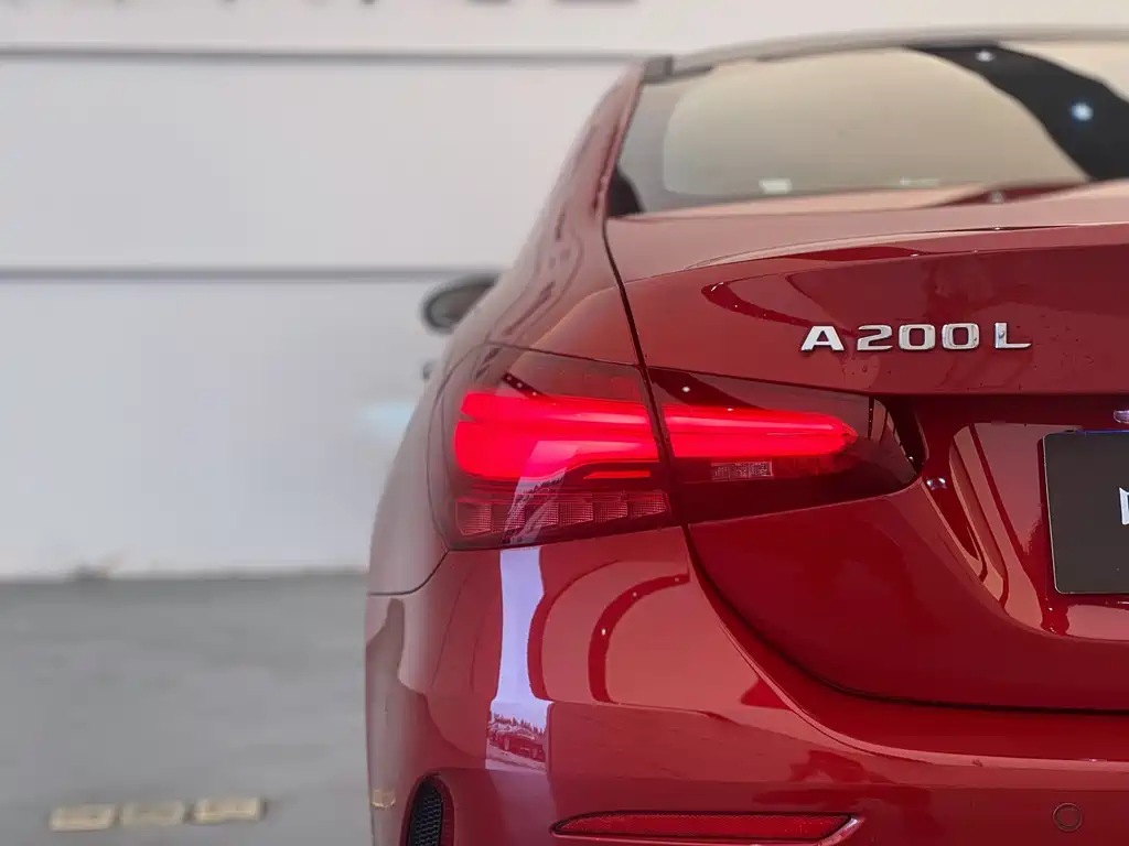 Mercedes-Benz A-Class — фото 14