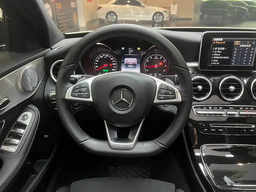 Mercedes-Benz C-Class — фото 18