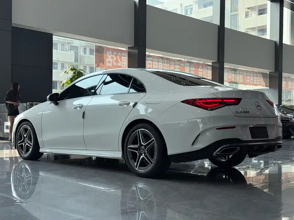Mercedes-Benz CLA (Import) — фото 7