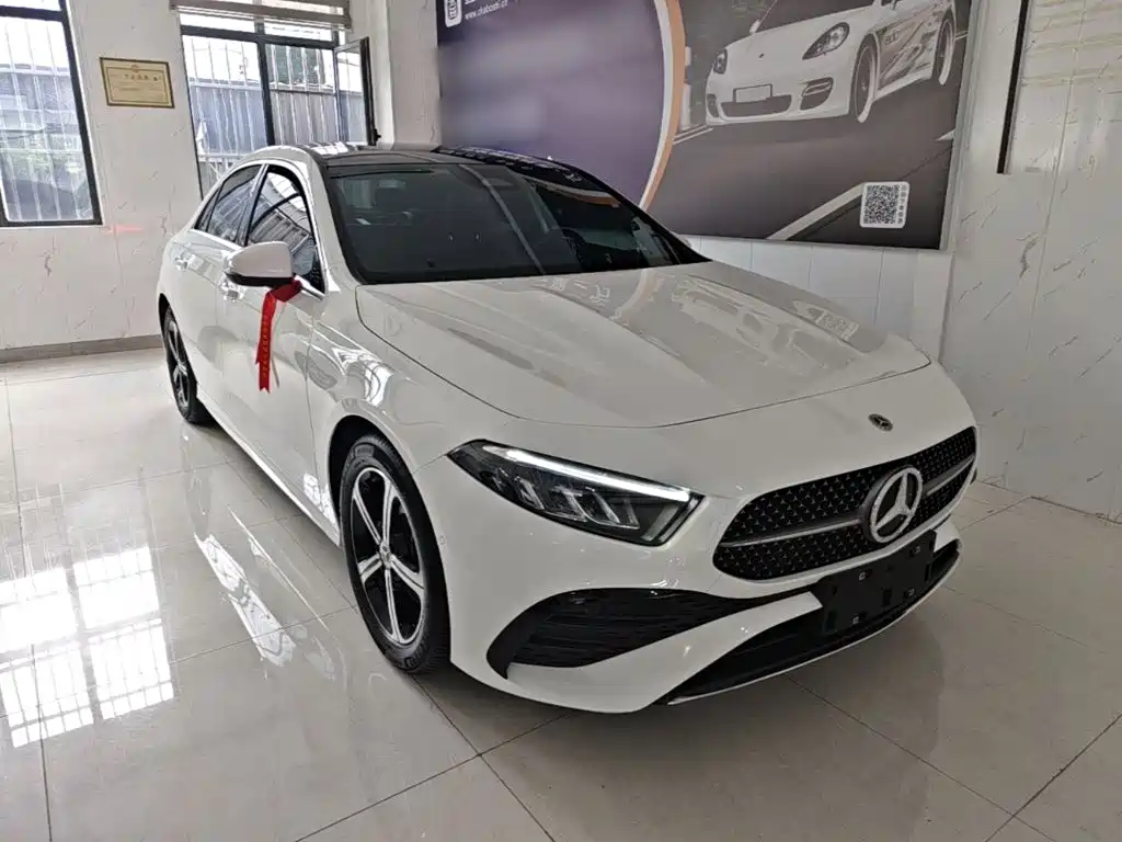 Mercedes-Benz A-Class — фото 4