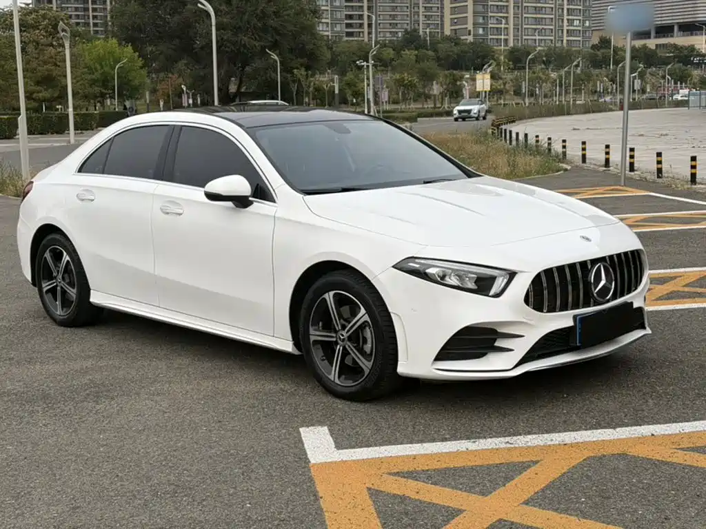 Mercedes-Benz A-Class — фото 4