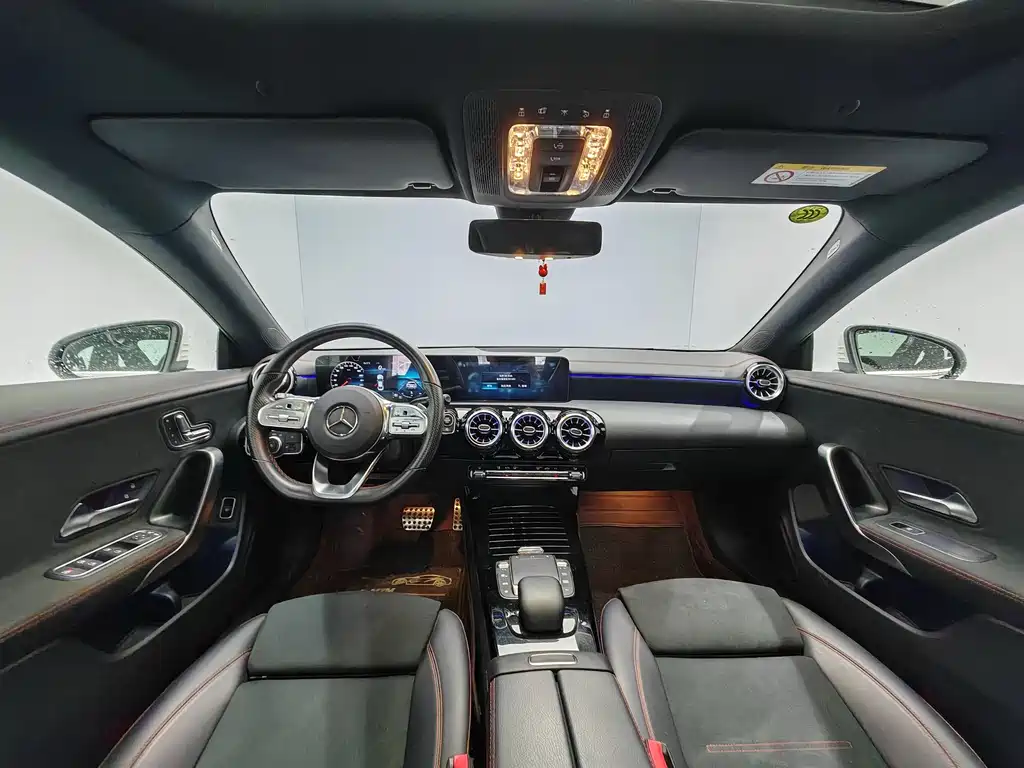 Mercedes-Benz CLA (Import) — фото 10