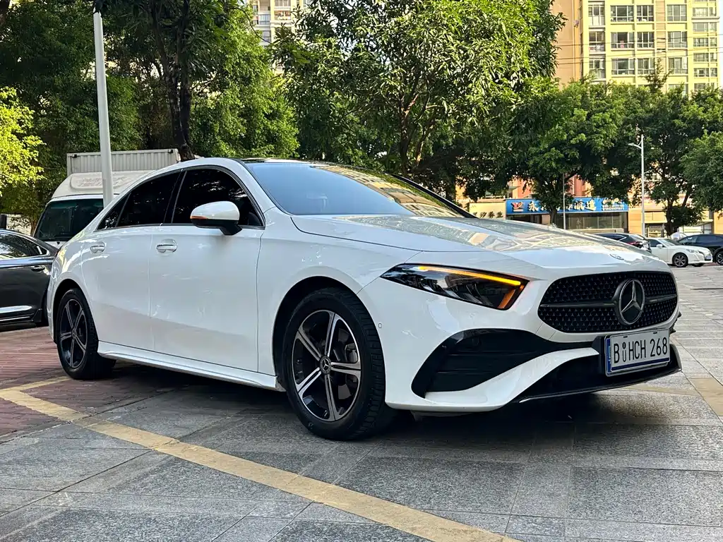 Mercedes-Benz A-Class — фото 3