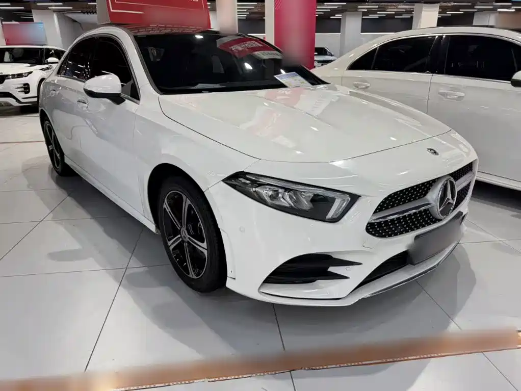 Mercedes-Benz A-Class — фото 10
