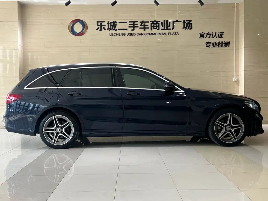 Mercedes-Benz C-Class (Import) — фото 4