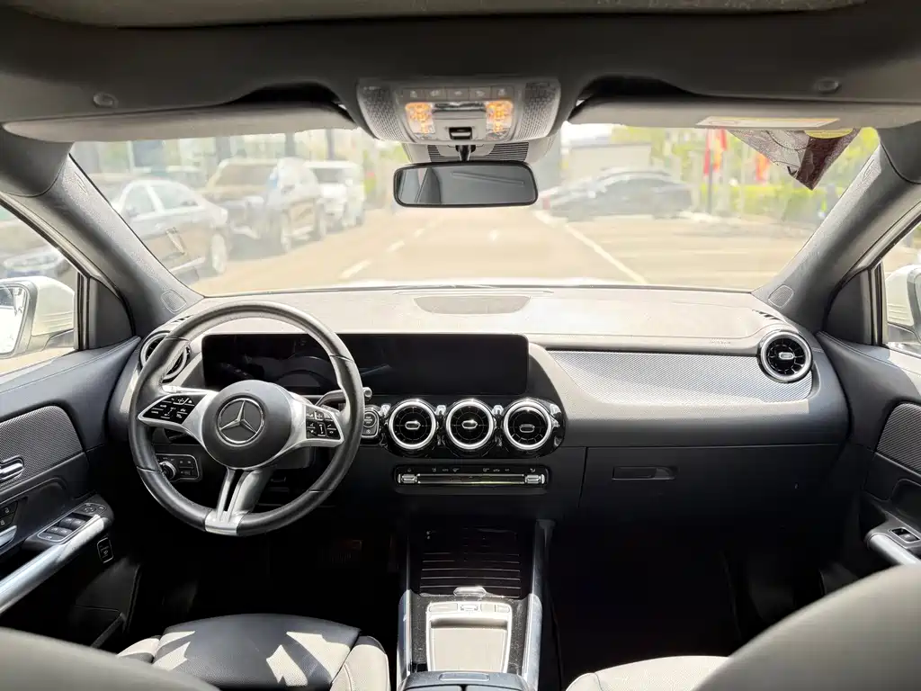 Mercedes-Benz GLA — фото 20