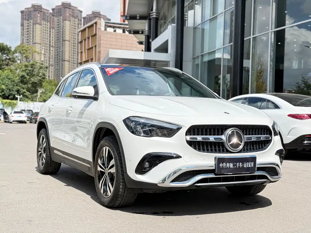 Mercedes-Benz GLA — фото 3