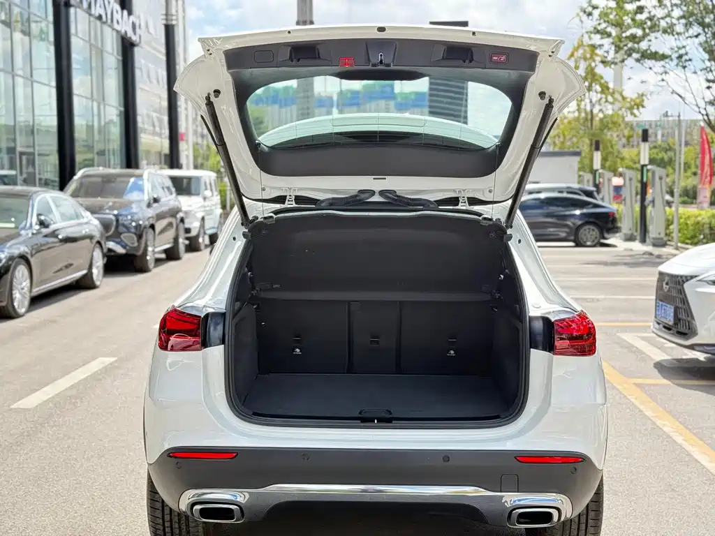 Mercedes-Benz GLA — фото 24
