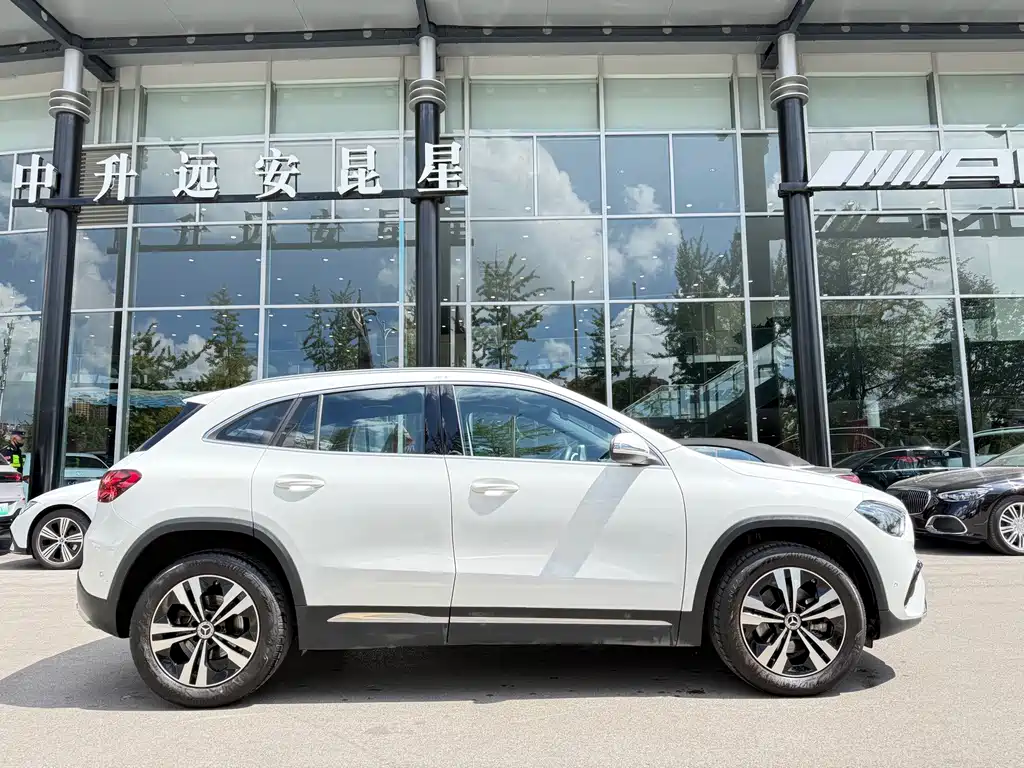 Mercedes-Benz GLA — фото 4