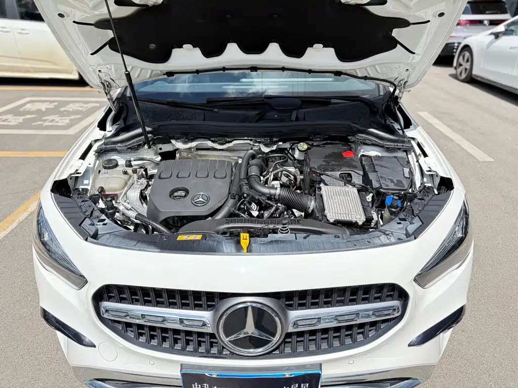 Mercedes-Benz GLA — фото 31