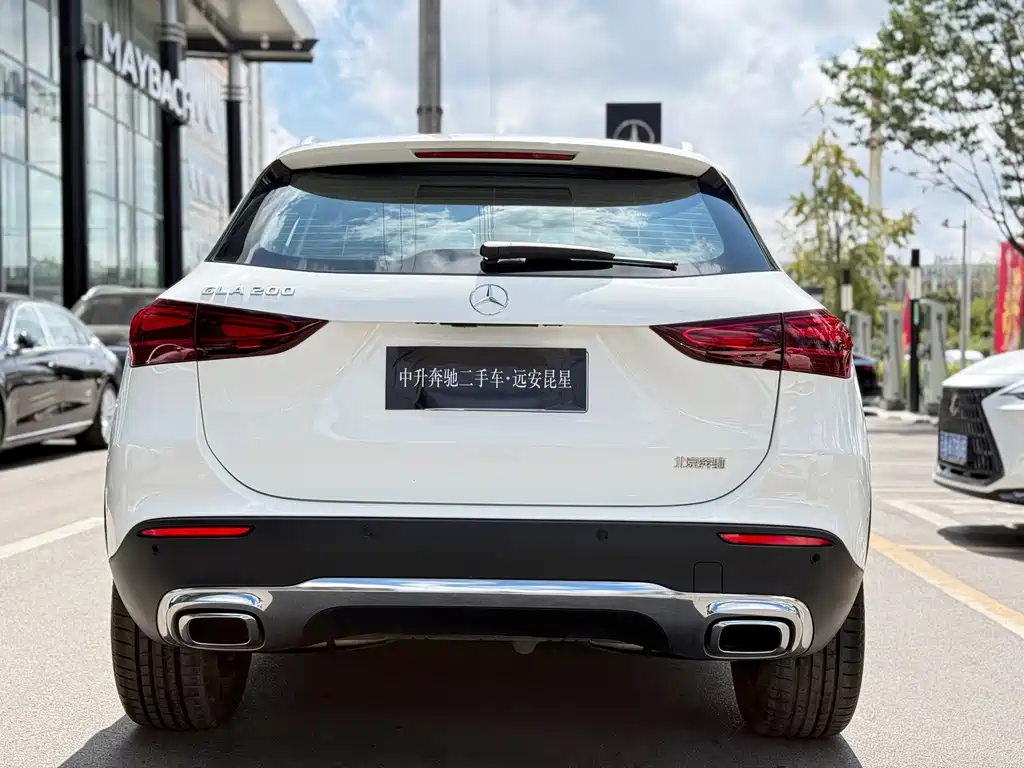 Mercedes-Benz GLA — фото 6
