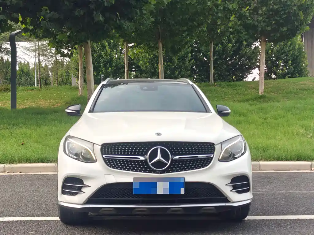 Mercedes-Benz GLC AMG — фото 2