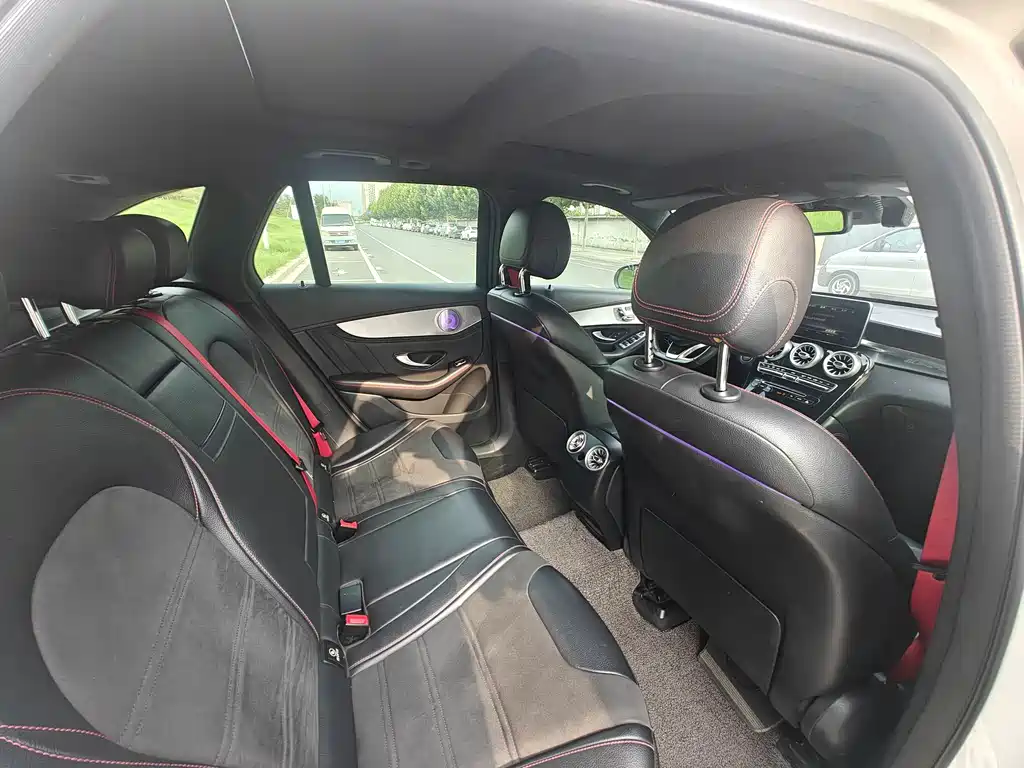 Mercedes-Benz GLC AMG — фото 15