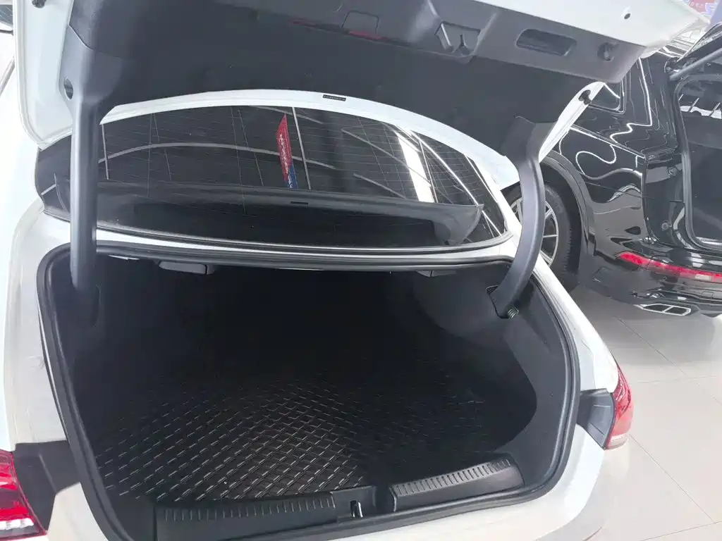 Mercedes-Benz CLA (Import) — фото 9