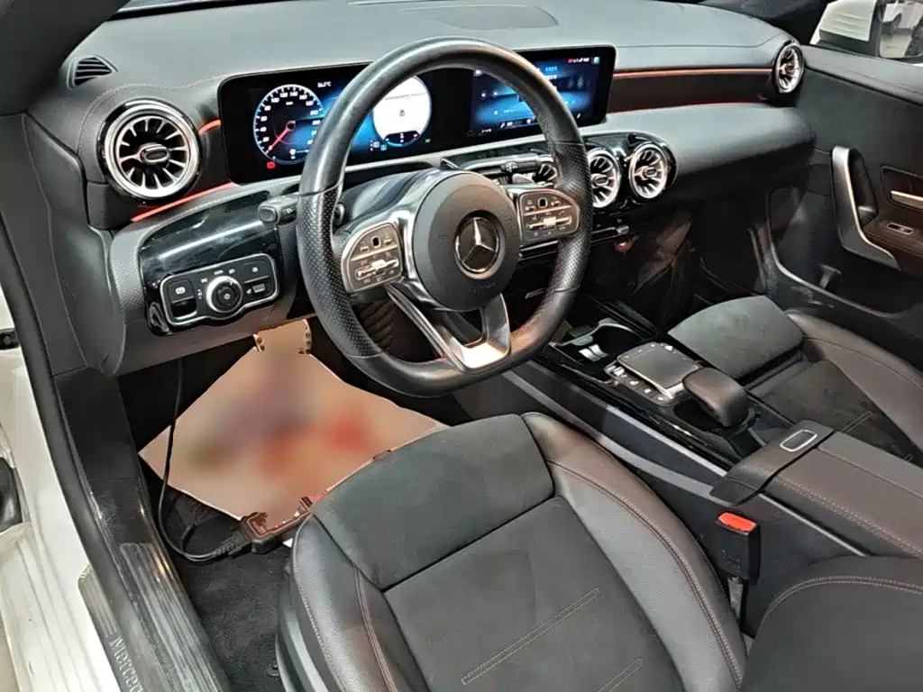 Mercedes-Benz CLA (Import) — фото 10