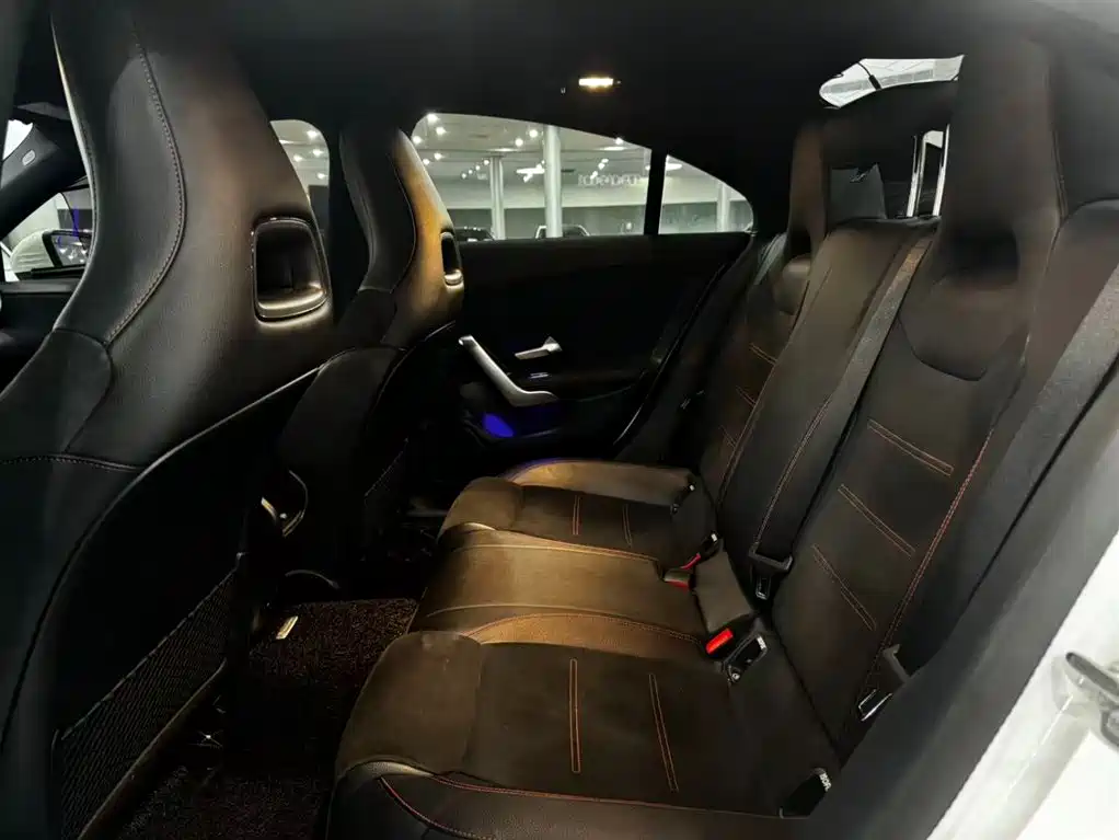 Mercedes-Benz CLA (Import) — фото 14