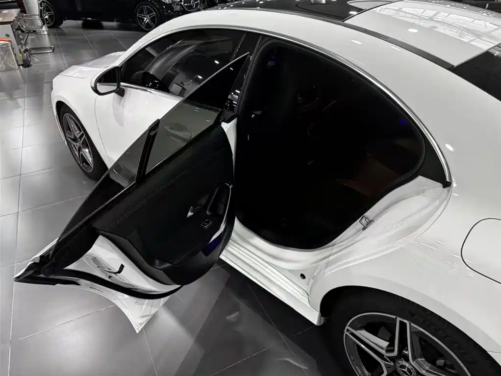Mercedes-Benz CLA (Import) — фото 15