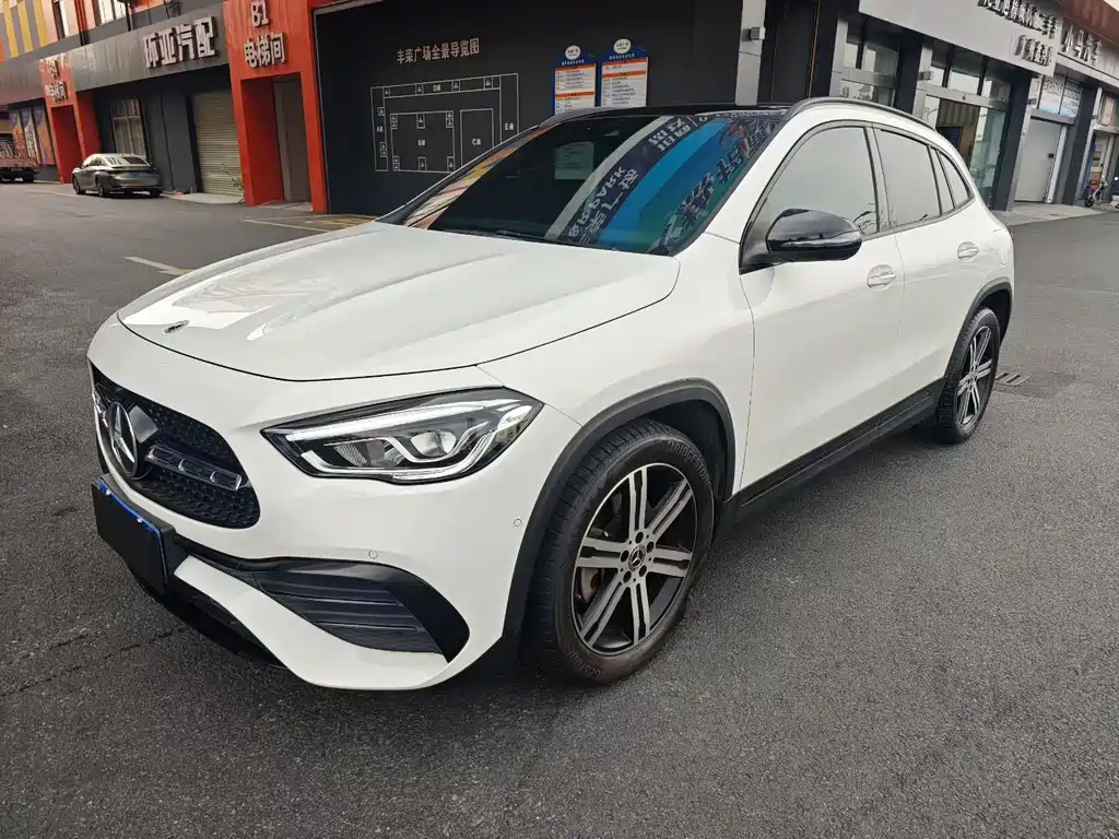 Mercedes-Benz GLA — фото 2