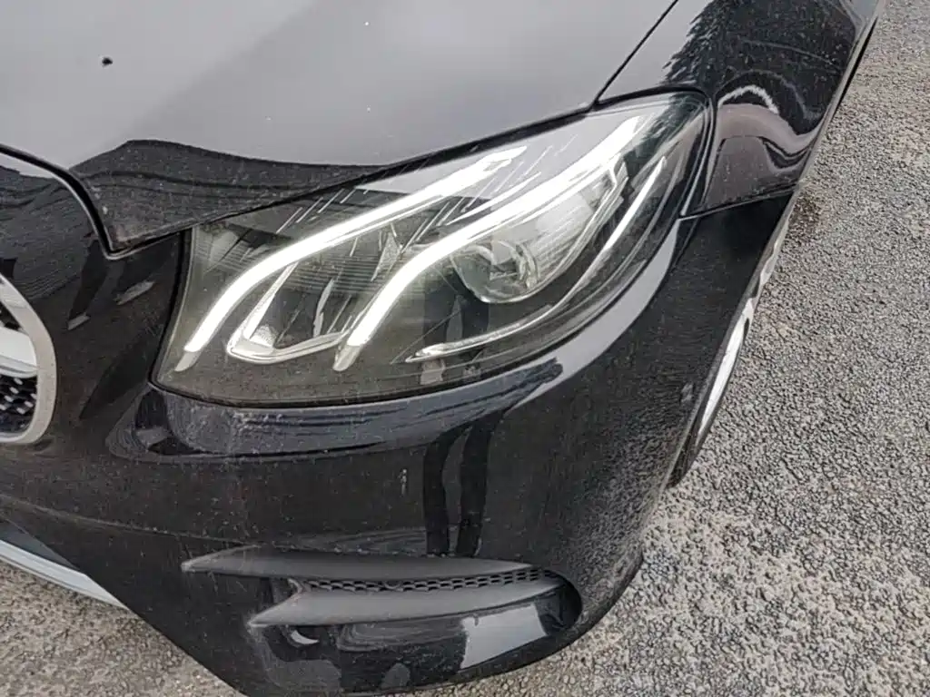Mercedes-Benz E-Class (Import) — фото 24