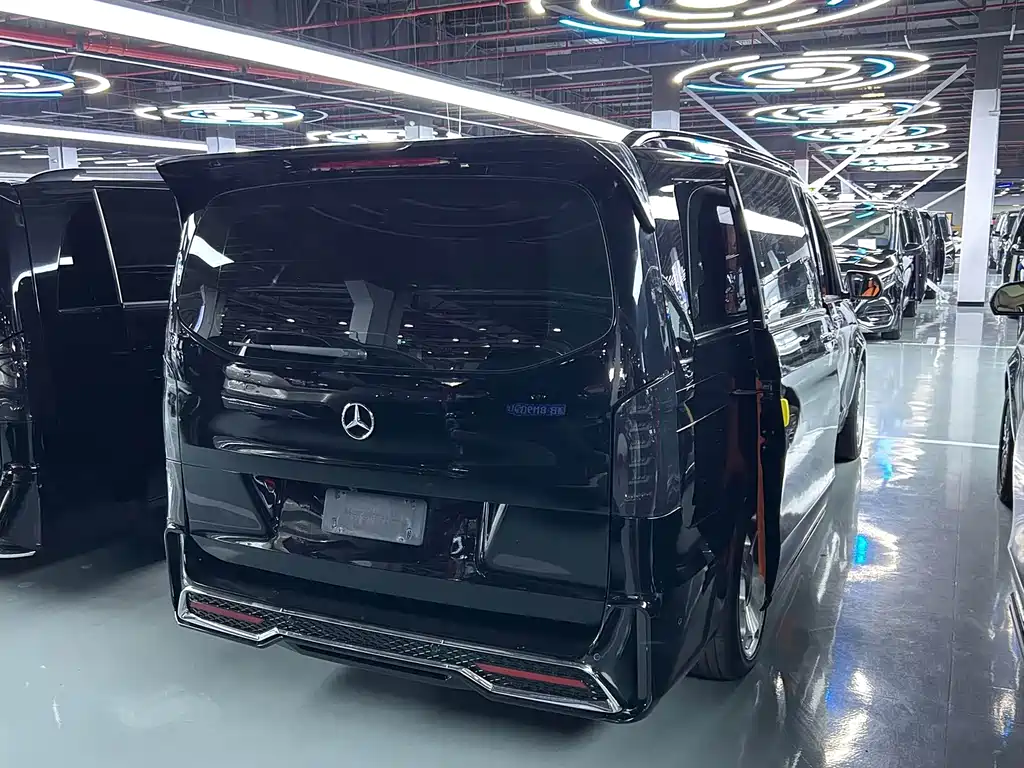 Mercedes-Benz Vito — фото 15