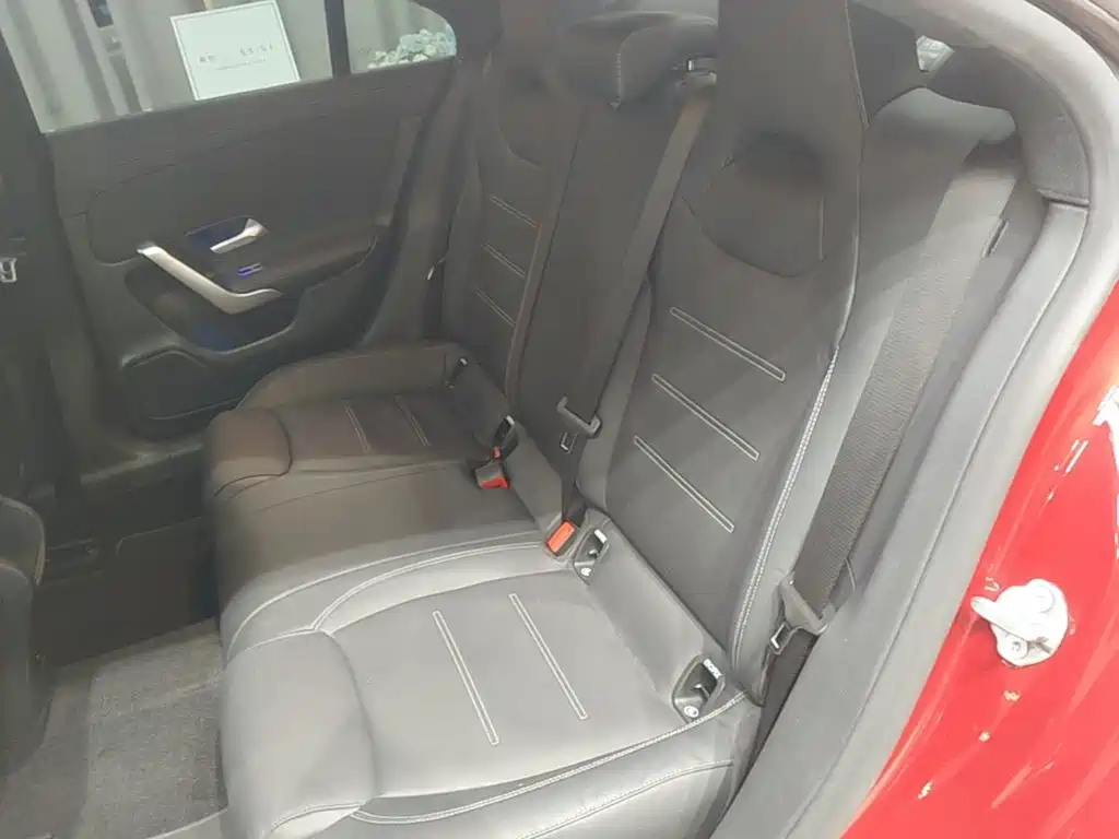 Mercedes-Benz CLA (Import) — фото 17