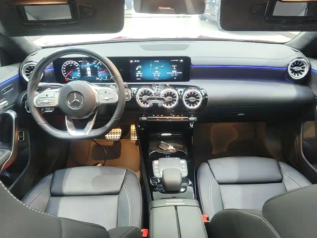 Mercedes-Benz CLA (Import) — фото 10