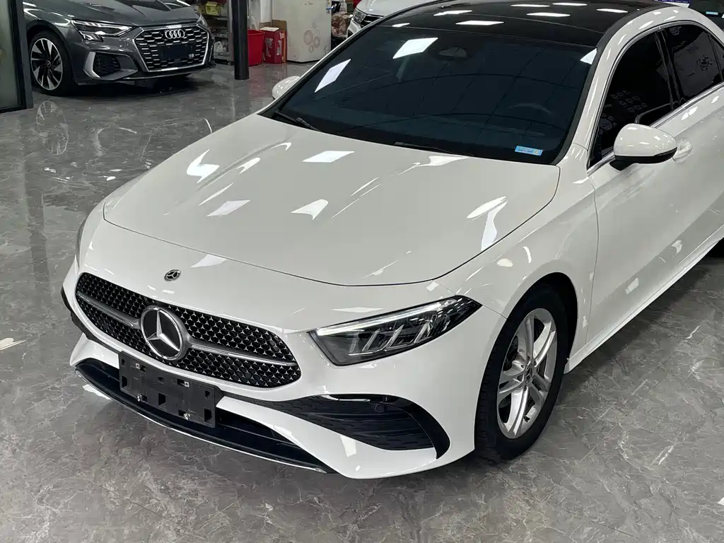 Mercedes-Benz A-Class — фото 17
