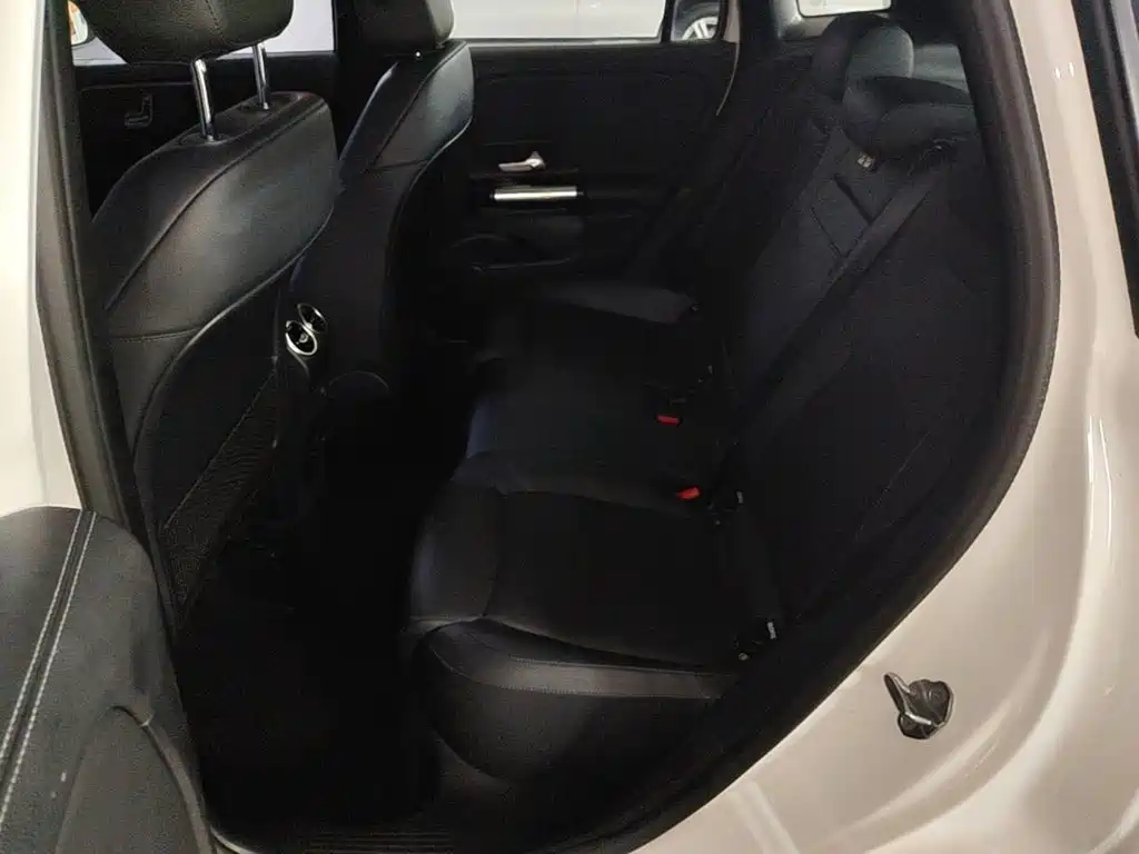Mercedes-Benz GLA — фото 22