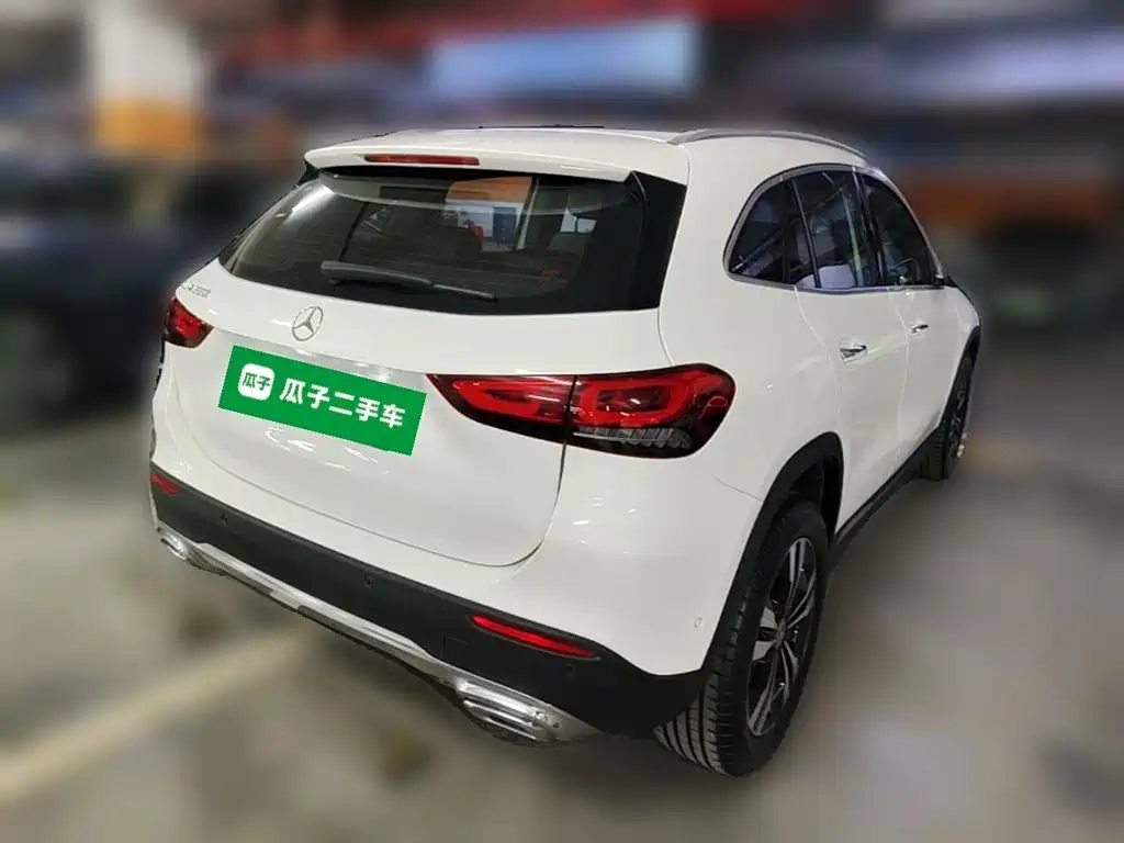 Mercedes-Benz GLA — фото 10