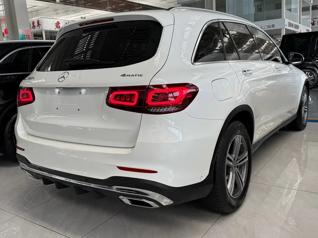 Mercedes-Benz GLC — фото 6