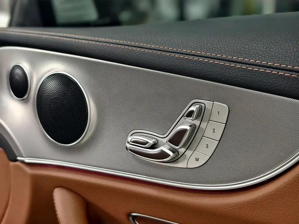 Mercedes-Benz E-Class (Import) — фото 15