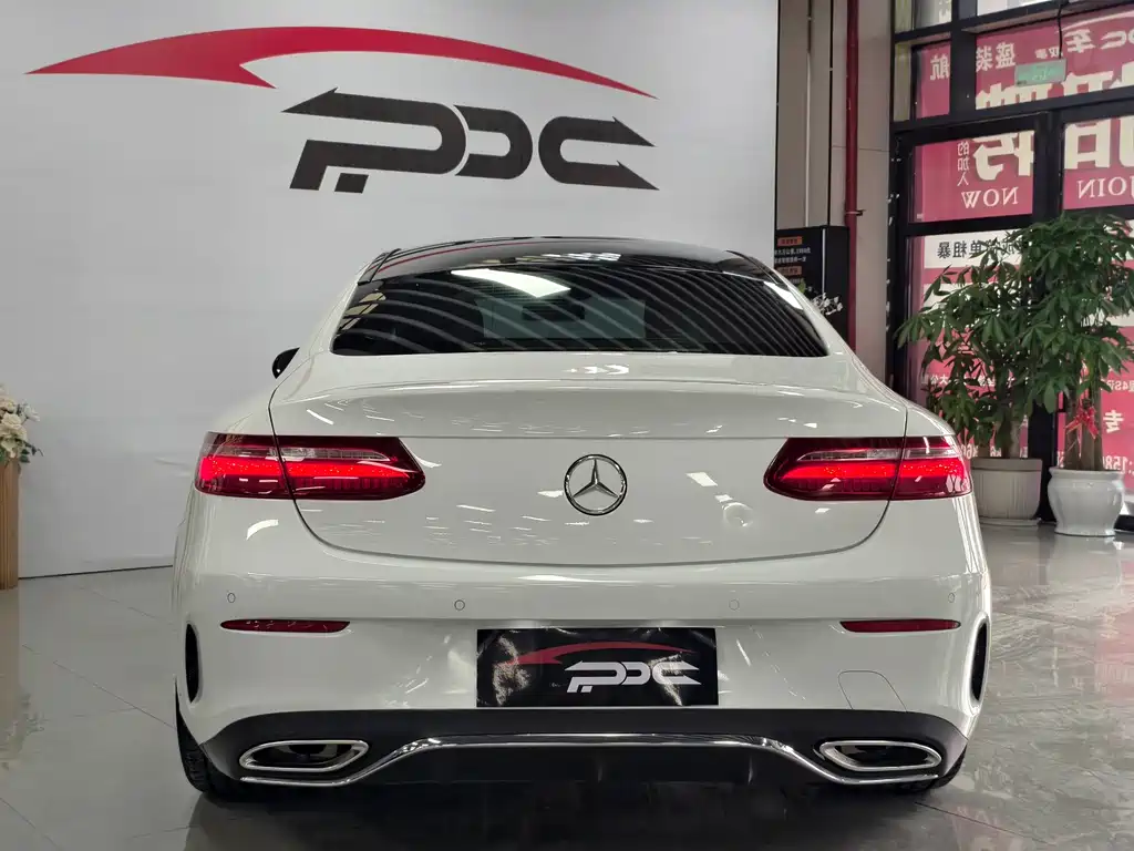 Mercedes-Benz E-Class (Import) — фото 18