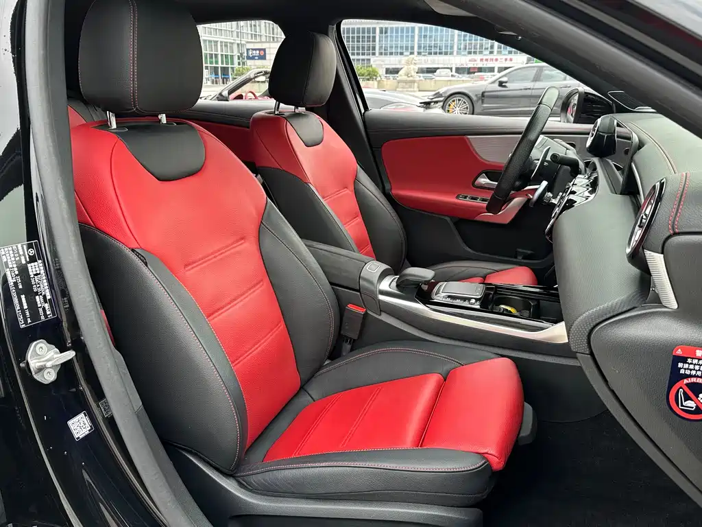 Mercedes-Benz A-Class AMG — фото 15