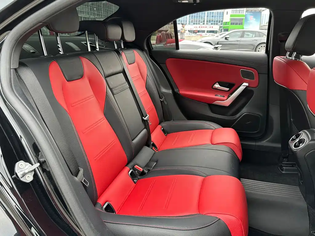 Mercedes-Benz A-Class AMG — фото 16