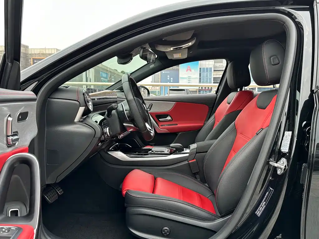 Mercedes-Benz A-Class AMG — фото 8