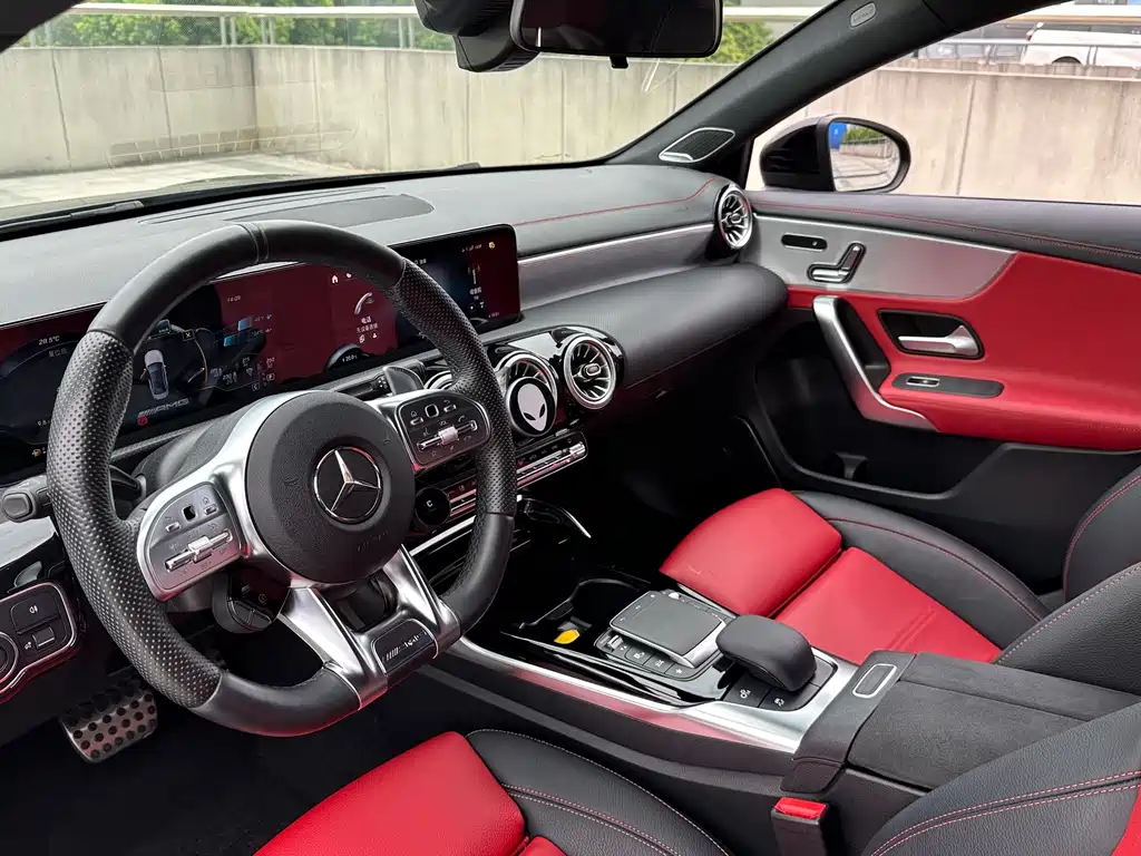 Mercedes-Benz A-Class AMG — фото 9