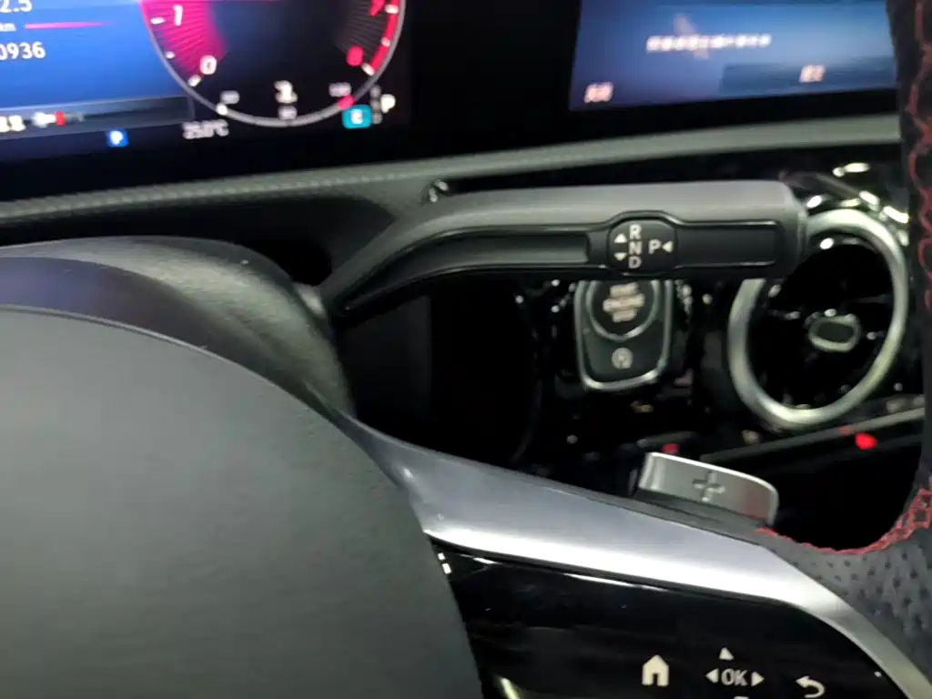 Mercedes-Benz CLA (Import) — фото 14