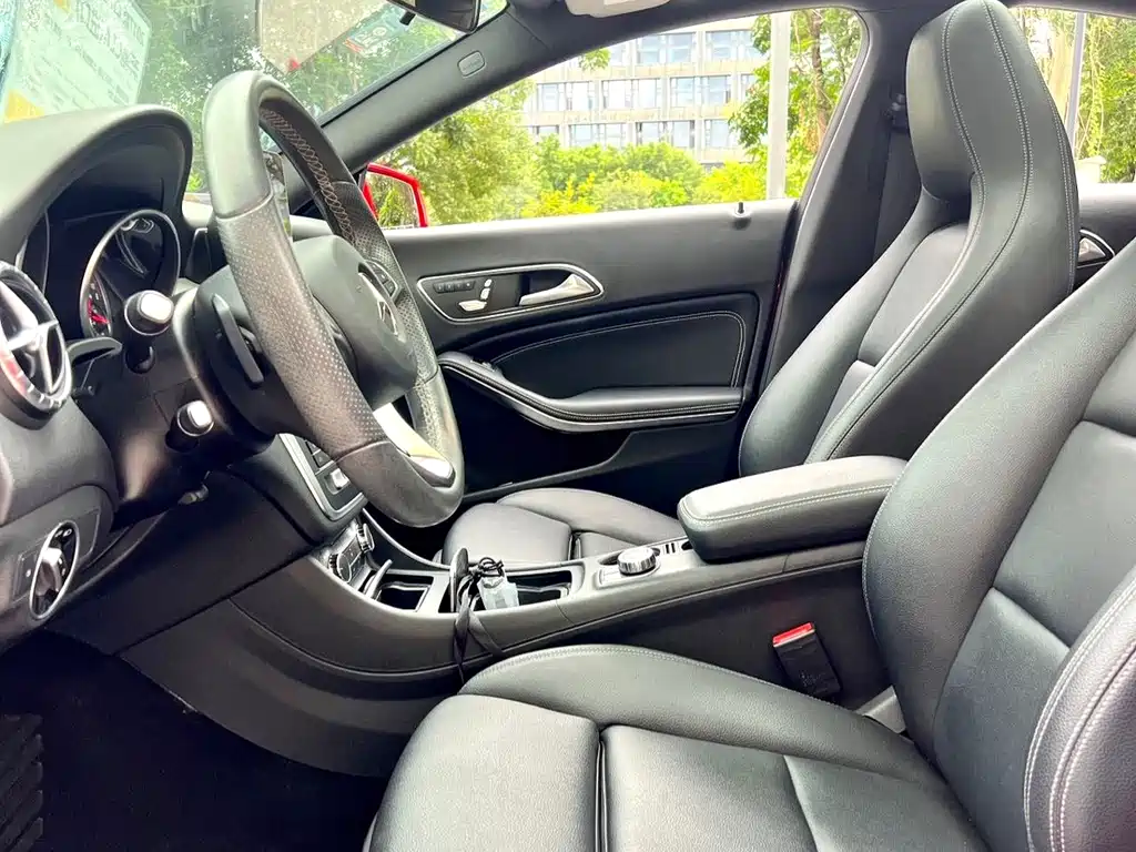 Mercedes-Benz CLA (Import) — фото 7
