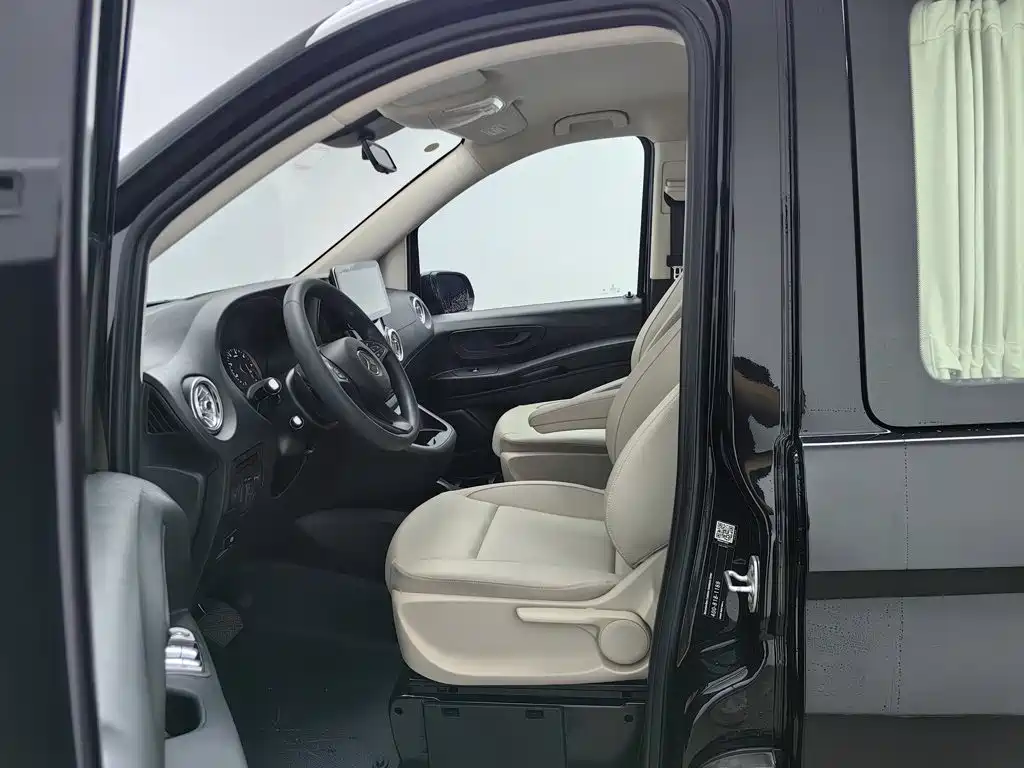 Mercedes-Benz Vito — фото 10