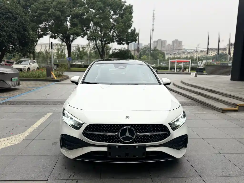 Mercedes-Benz A-Class — фото 2